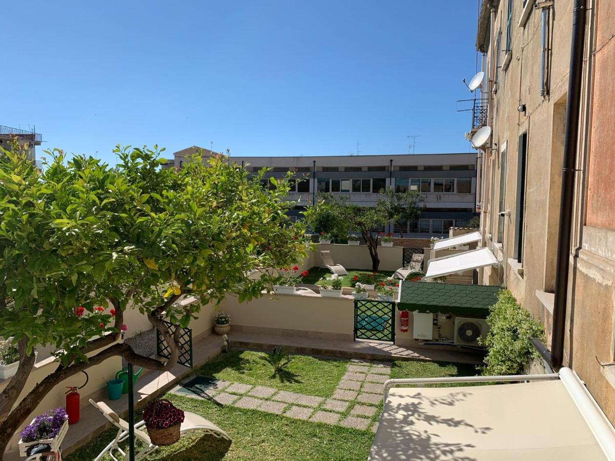 Don Francisco Rooms - Tropea Extérieur photo