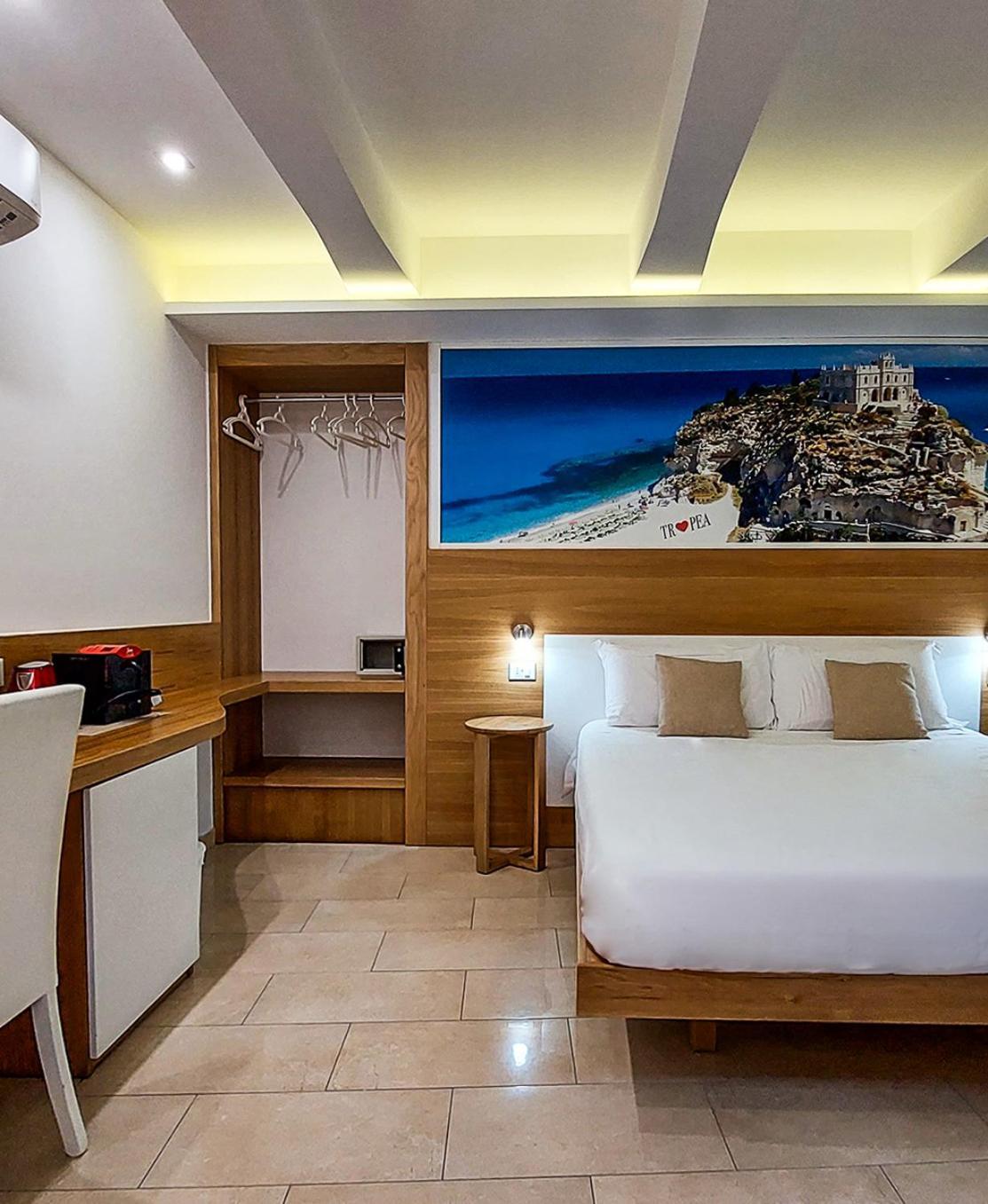 Don Francisco Rooms - Tropea Extérieur photo