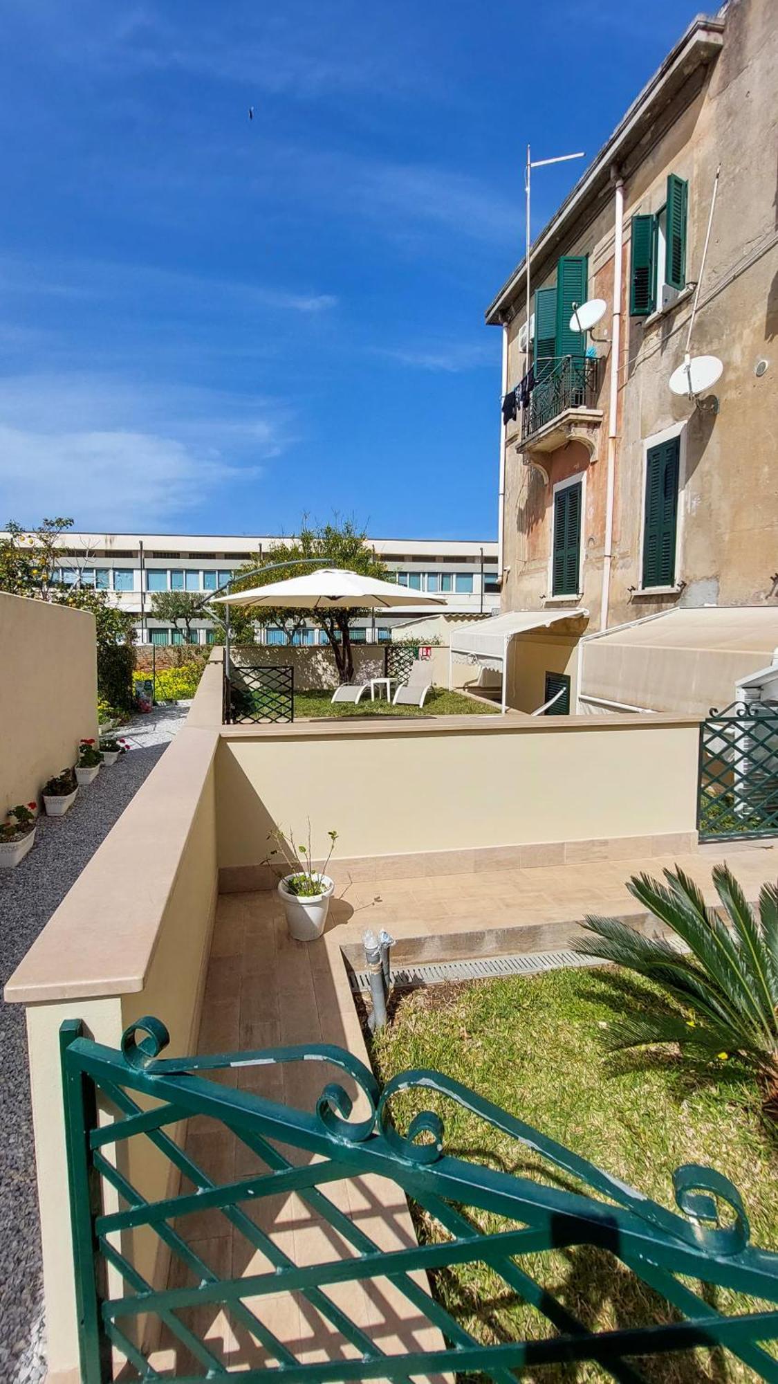 Don Francisco Rooms - Tropea Extérieur photo